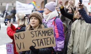 Грета Тунберг и 600 младежи заведоха дело срещу Швеция заради изменението на климата
