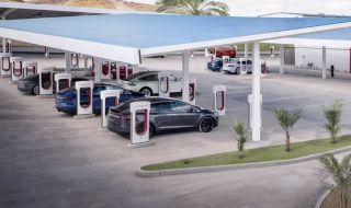 Обновени зарядни станции на Tesla ще предлагат зареждане с мощност до 300kW