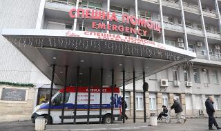 Служителите на „Пирогов“, контактували с жертвата на коронавируса, са под карантина