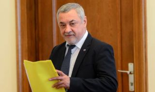 Валери Симеонов: Зеленият сертификат беше въведен дърводелски