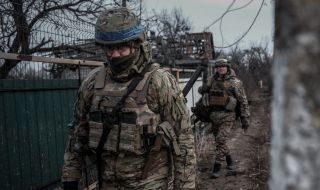 Руснаците не знаят къде са украинските войски и оръжия, затова атакуват гражданската инфраструктура