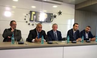 СДС и "Движение Гергьовден" сключиха политическа сделка пред Борисов