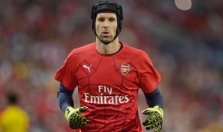 Престижна награда за Петер Чех