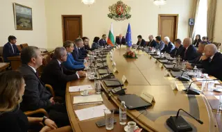 Желязков: Ще бъдат изслушани доклади на компетентните министри и ще предложим назначаването на особен управител