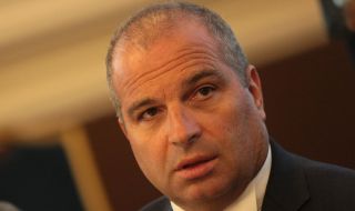 Караджов: Протестите няма да променят решението за ТОЛ таксите