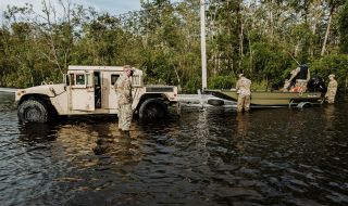Ураган нанесе катастрофални щети в Луизиана
