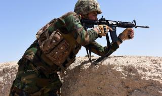 Талибаните тръгнаха в атака (СНИМКИ)