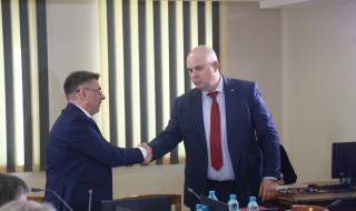 ФОБА: Оставки на Кирилов и Гешев, сезиране на КС