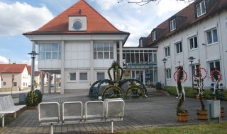 Мъж застреля трима в къща край Аугсбург