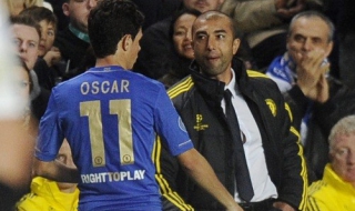 Късен гол наказа Стоук и остави Челси на върха в Англия