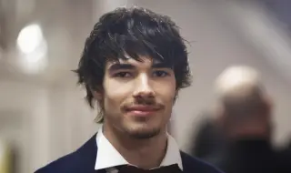 Никола Цолов се завръща на пистата: Нови предизвикателства в Маями и Монреал за българската звезда във Формула 2