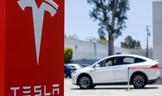Tesla продължава да е лидер на пазара на електрическите автомобили