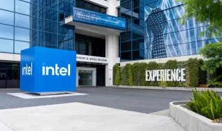 Intel separates business 