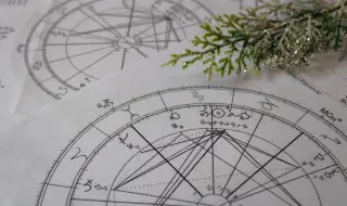 Месечен хороскоп за декември 2025 г. 