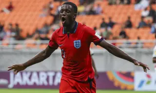 Ювентус привлече младата звезда на Манчестър Сити Джъстин Обоаводуо с договор до 2028 година