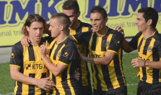 Петър Пенчев ще продължи да води Ботев Пловдив