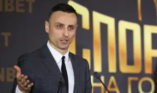 Димитър Бербатов ще бъде на финала на Лига Европа, но още не е решил за кого ще вика