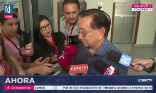 Конгресменът Хосе Мария Балкасар е новият временен президент на Перу