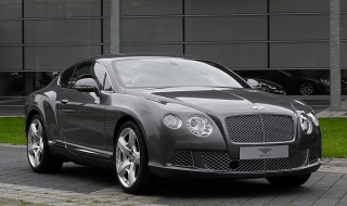 Задържаха на "Капитан Андреево" кола за 300 хил. евро