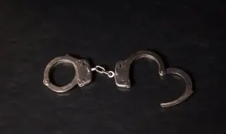 Two Russians arrested at Sofia airport at US request 