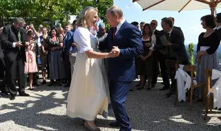 Дъщери, синове, внуци: това ли е новият елит на Русия?