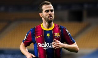 Миралем Пянич е готов да приеме сериозно намаление на заплатата си, за да остане в Барселона 