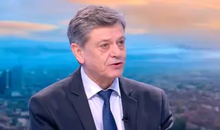 Ген. Константин Попов: Излизането на Радев в този момент е грешка