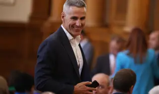 Андрей Гюров: БНБ работи с всички сили, така че до 2025 г. България да стане част от еврозоната