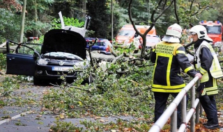 Бурята в Западна Европа взе 14 жертви