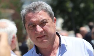 Емануил Йорданов: Борисов е заредил бобслея за партньорите си от сглобката