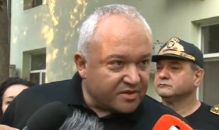 МВР- министърът: Има съмнения за полицаи, замесени в трафик на мигранти