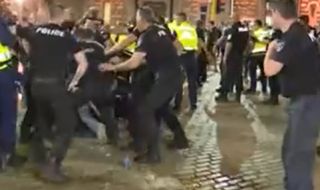 Арести на протест - само по преценка на началника