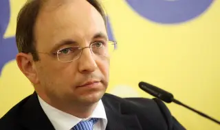 Николай Василев:  Без нов бюджет до края на годината е по-добре от тази свинщина, която правят в момента