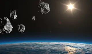 5 астероида летят към Земята