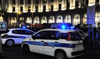 Ужасяващ инцидент в римското метро (ВИДЕО)