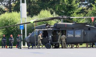 Американски военен хеликоптер кацна ненадейно в центъра на Букурещ