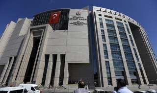 136 арестувани при полицецйска акция в три съдилища в Истанбул