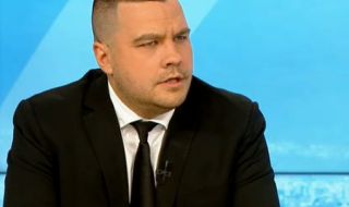 Балабанов: Петков и Василев искаха цялата власт