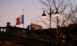 Водещ палач на Ислямска държава организирал атентатите в Париж