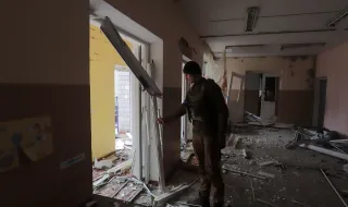 Руски дрон удари училище в Киев, докато учениците са били в укритие