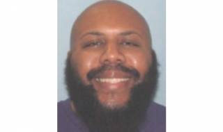 Издирват мъж, убил човек на живо във Фейсбук