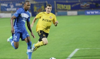 Край на сагата: Неделев ще играе в Германия