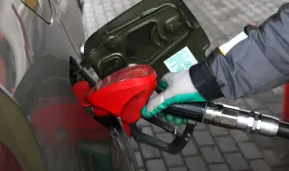 Европа ще е зависима от скъпия газ и ще загуби лидерството си 