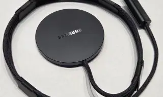 Първи поглед към новото безжично зарядно на Samsung