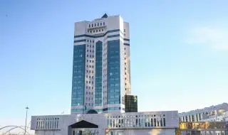 Казахстан проучва два варианта за газификация на страната