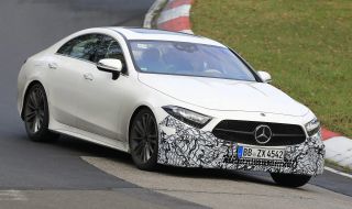 Mercedes тества нов CLS на Nurburgring 
