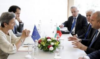 Радев пред Маргрете Вестагер: Очакваме открит двустранен диалог с Република Северна Македония