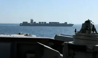 Москва: Глупаво е да се твърди, че Русия печели от блокадата на Ормузкия проток