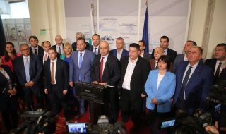 Свиленски: Днес ги няма в залата, не искат да има председател, искат безвремие, хаос, да няма подредена държава