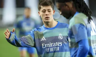 Футболистите на Реал Мадрид тормозят Арда Гюлер